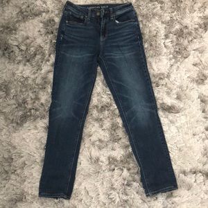 American Eagle High Rise Tom Girl jeans